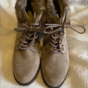 Versatile and stylish heeled work booties